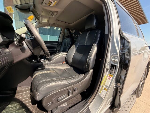 2017 Toyota Highlander SE Kyle TX