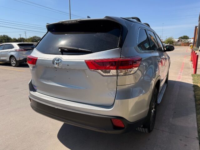2017 Toyota Highlander SE Kyle TX
