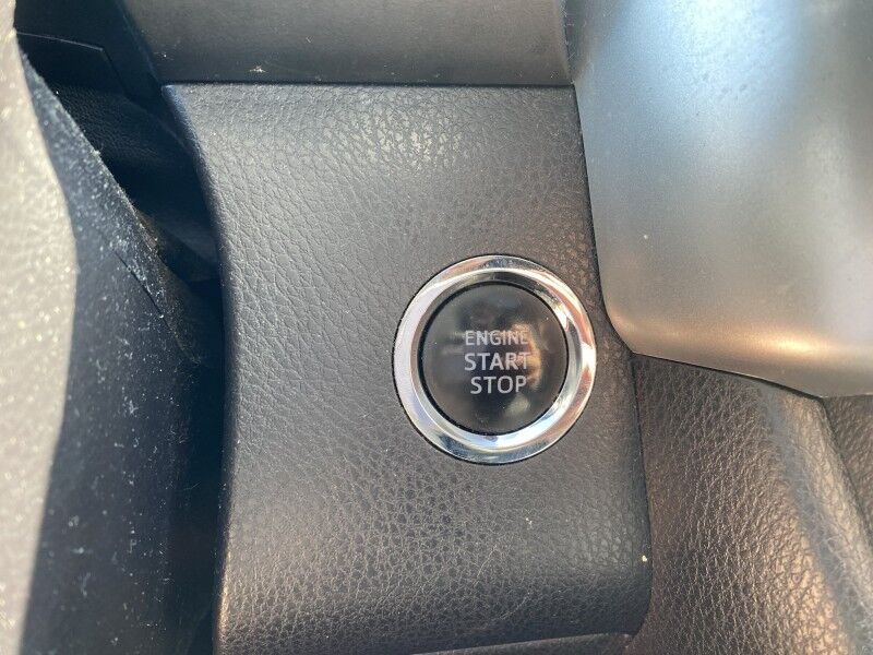 2017 Toyota Highlander SE Bristol  PA