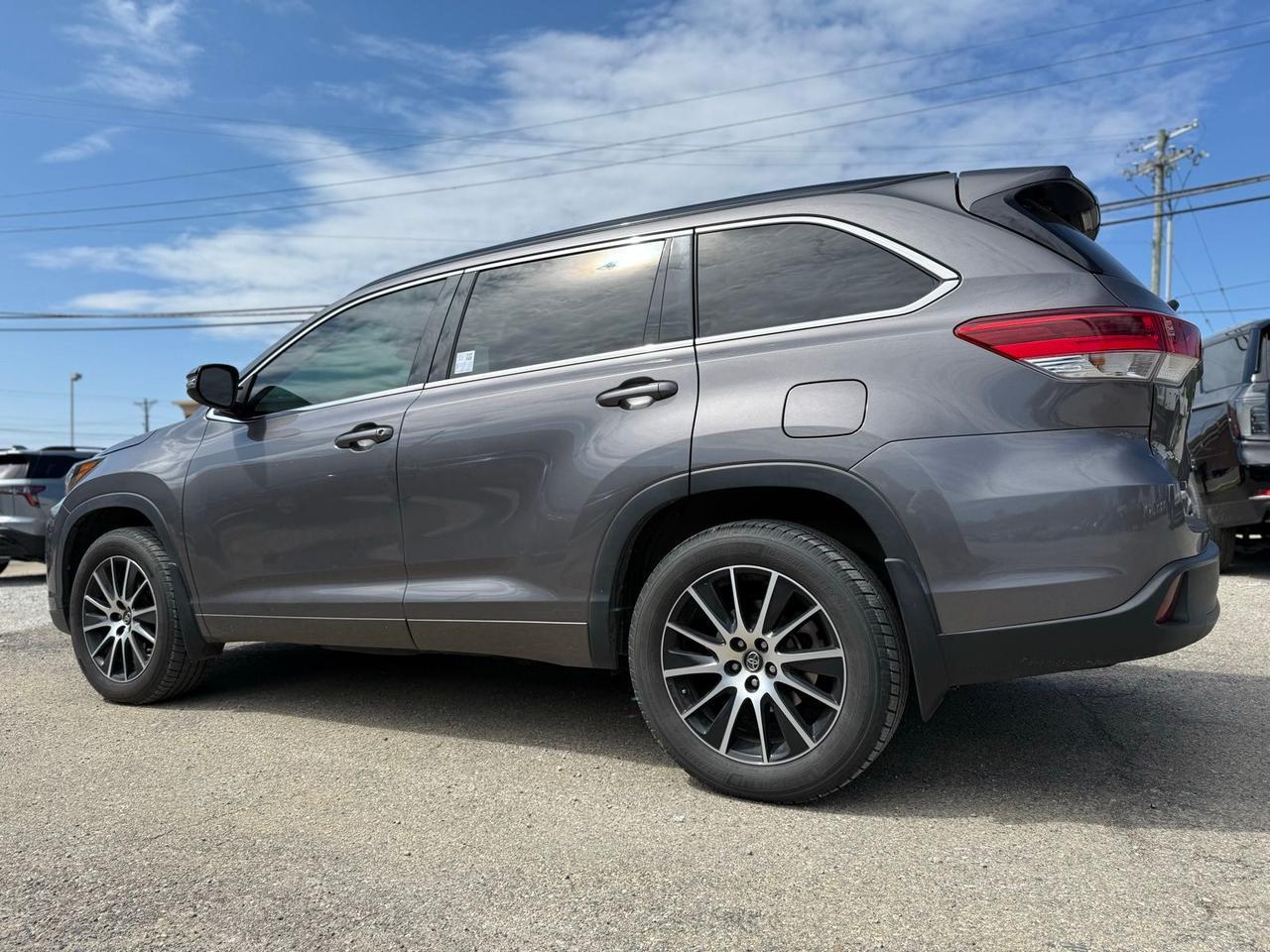 2017 Toyota Highlander SE Crestwood KY