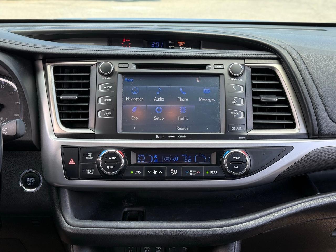 2017 Toyota Highlander SE Crestwood KY