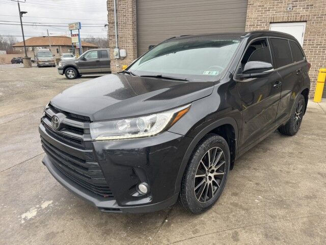 2017 Toyota Highlander SE North Versailles PA
