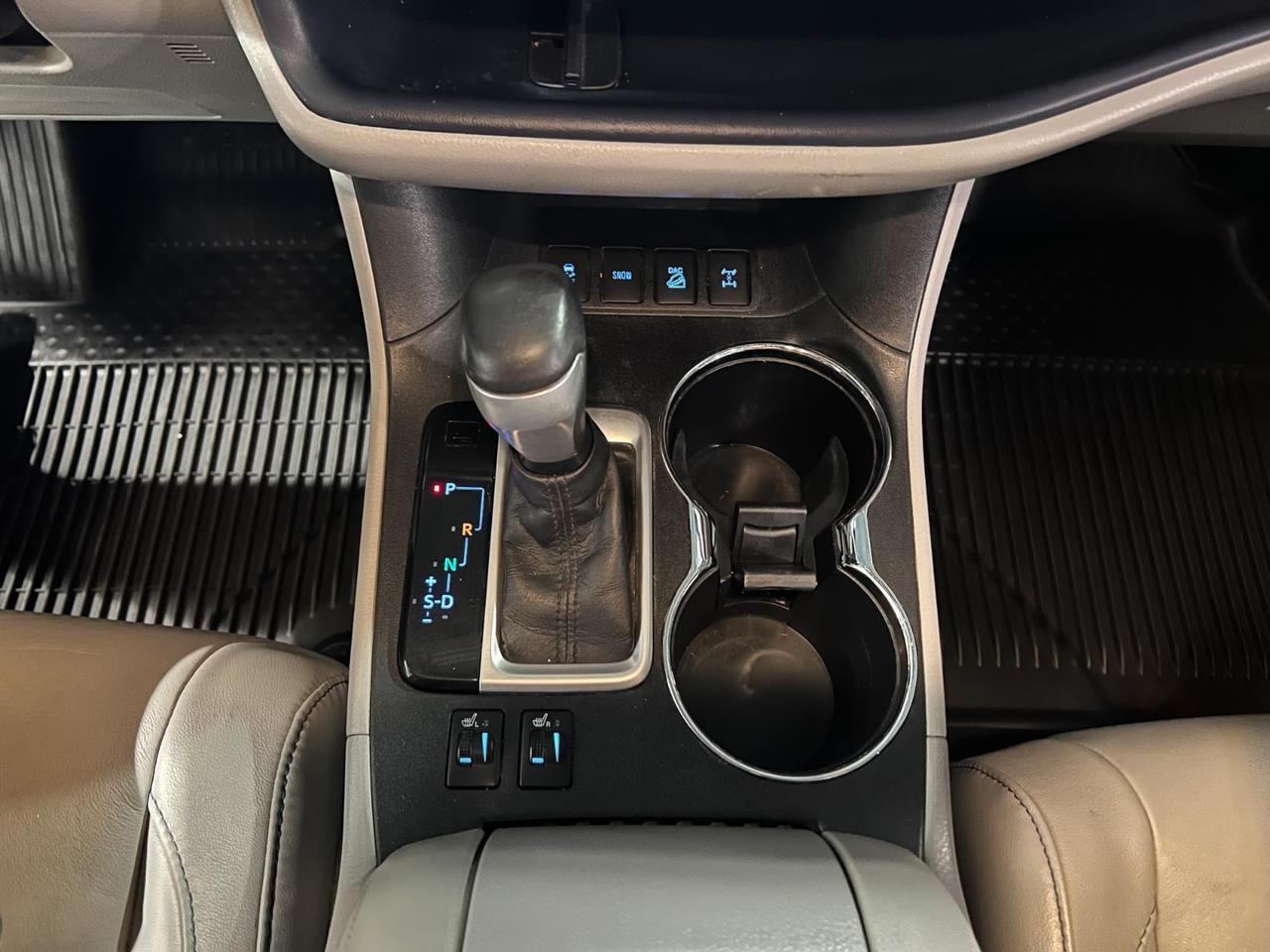 2017 Toyota Highlander SE Parker CO