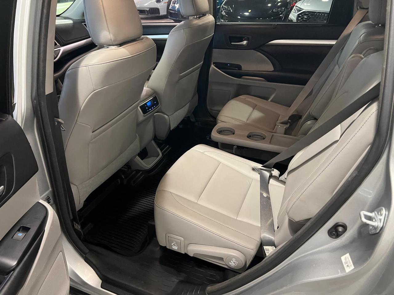 2017 Toyota Highlander SE Parker CO