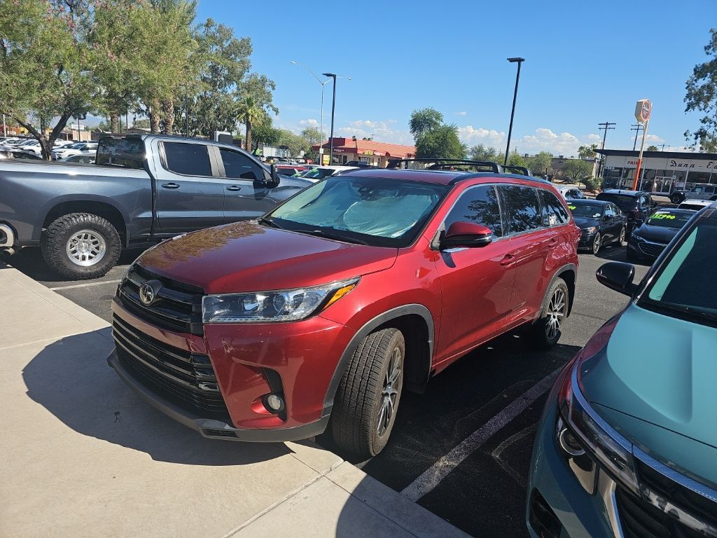 2017 Toyota Highlander SE Tucson AZ