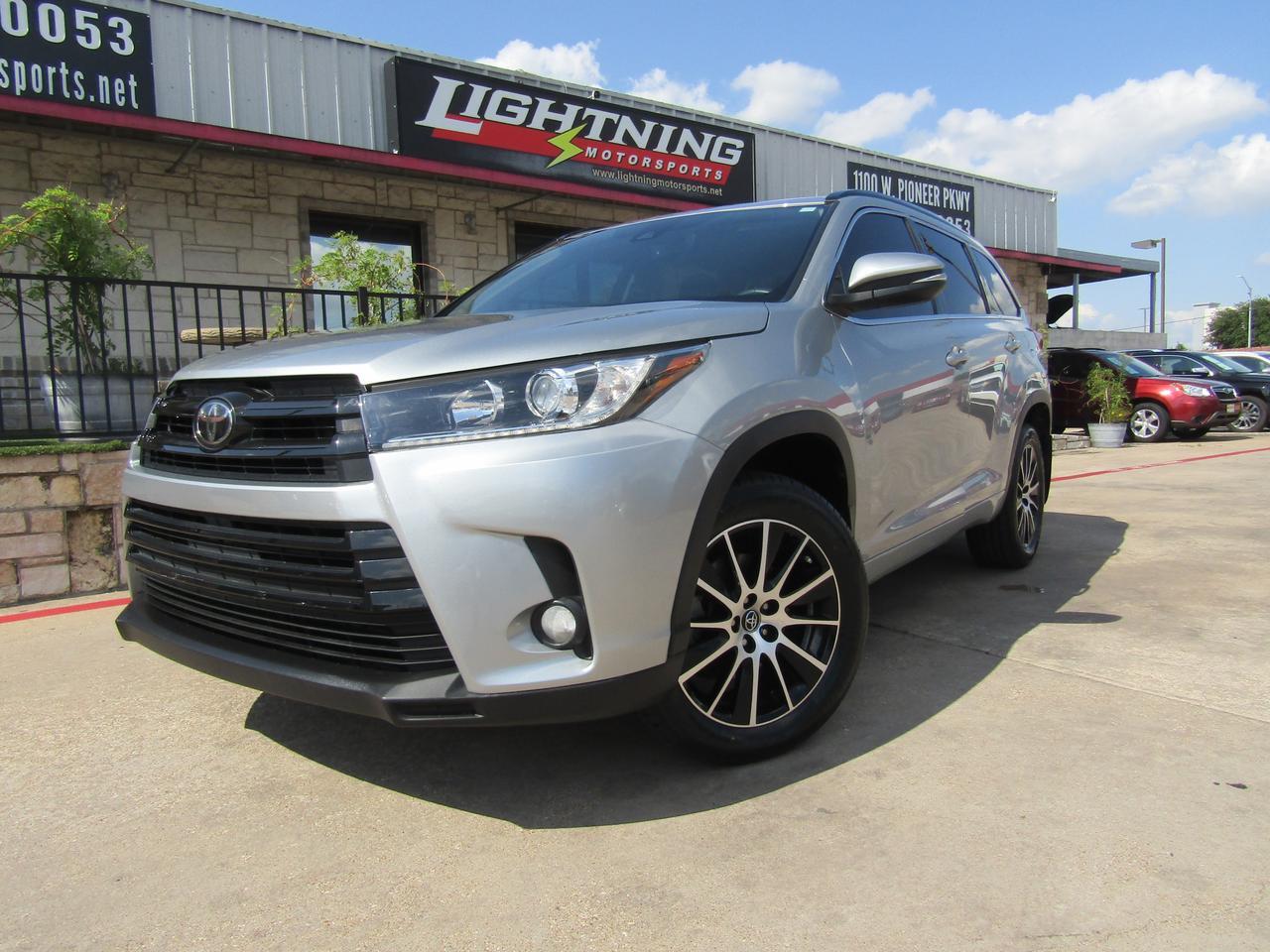 2017 Toyota Highlander SE V6 FWD (Natl)