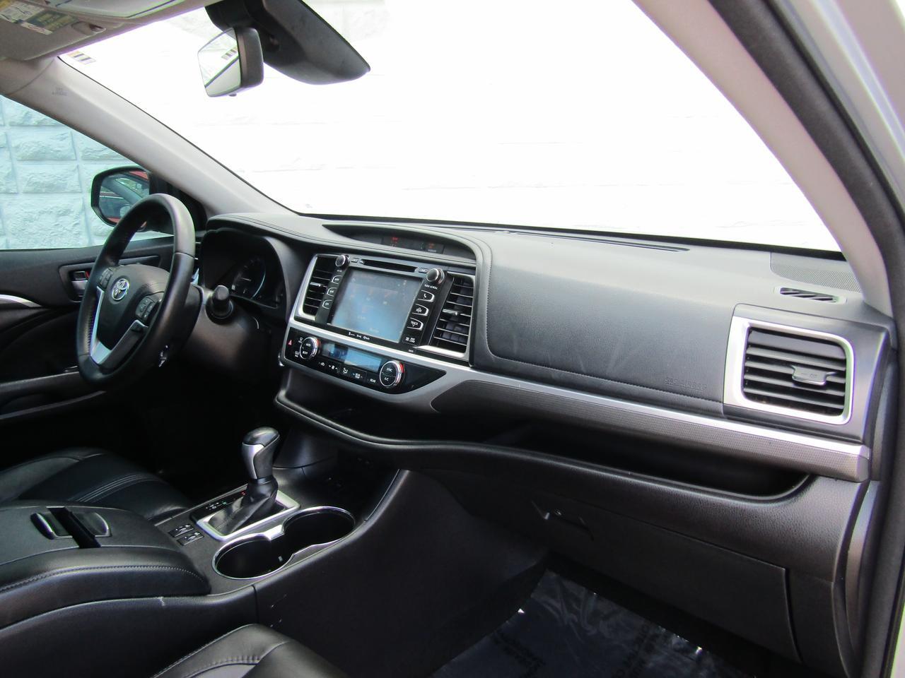 2017 Toyota Highlander SE V6 FWD (Natl) Grand Prairie TX