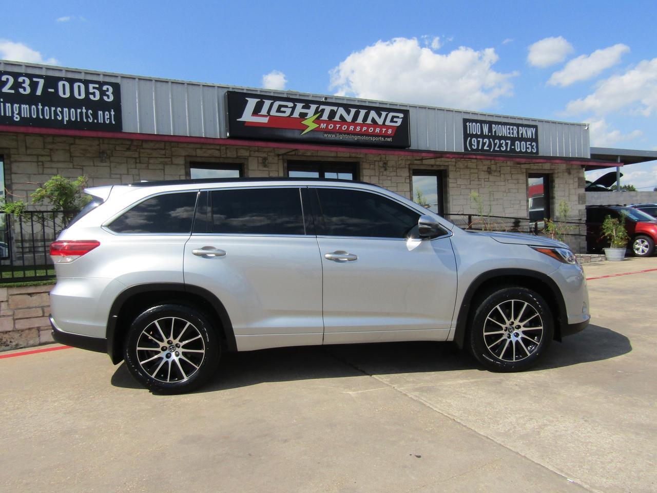 2017 Toyota Highlander SE V6 FWD (Natl) Grand Prairie TX
