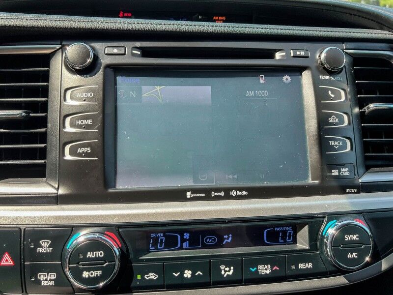 2017 Toyota Highlander SE Wilmington NC