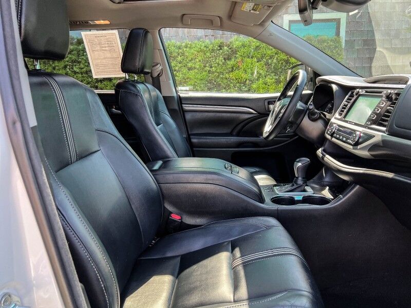 2017 Toyota Highlander SE Wilmington NC