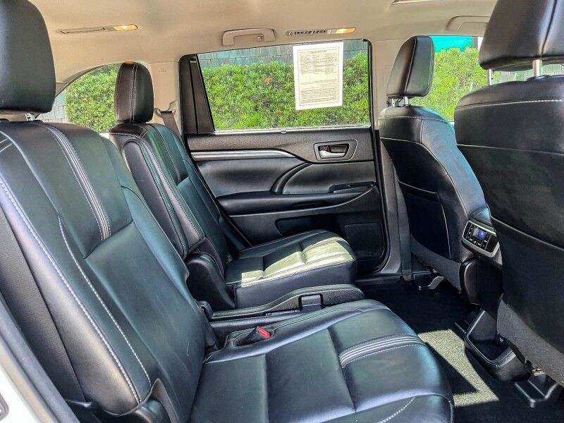 2017 Toyota Highlander SE Wilmington NC