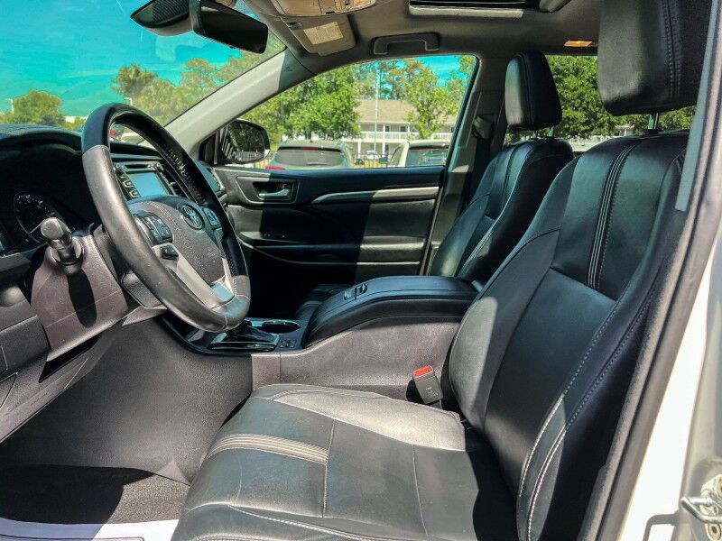 2017 Toyota Highlander SE Wilmington NC