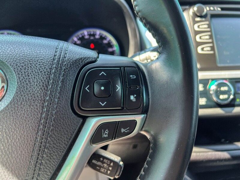 2017 Toyota Highlander SE Wilmington NC