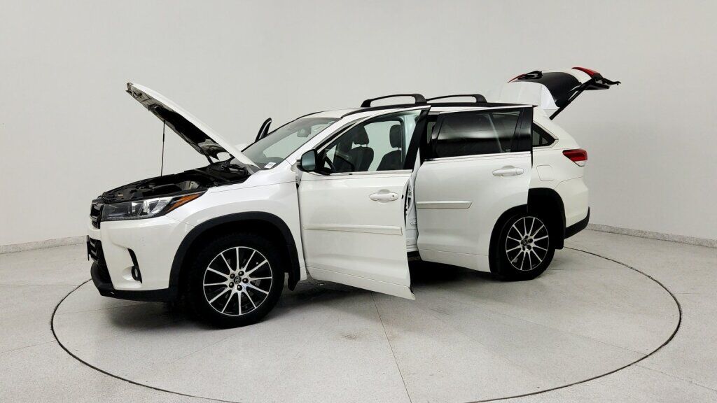 2017 Toyota Highlander SE Laurel MD