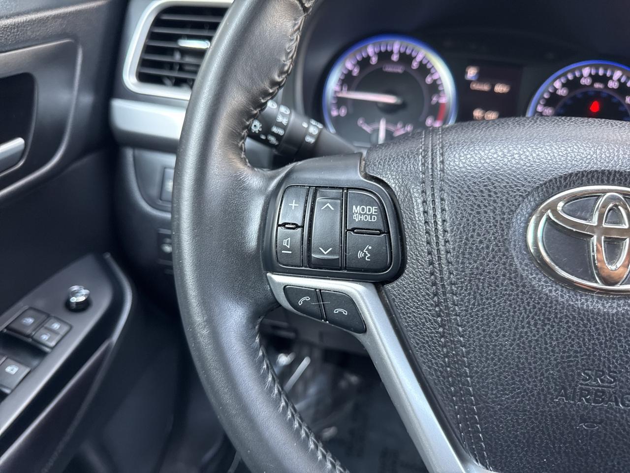 2017 Toyota Highlander SE Warrenton VA