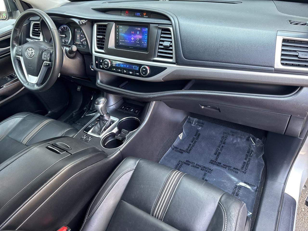 2017 Toyota Highlander SE Warrenton VA