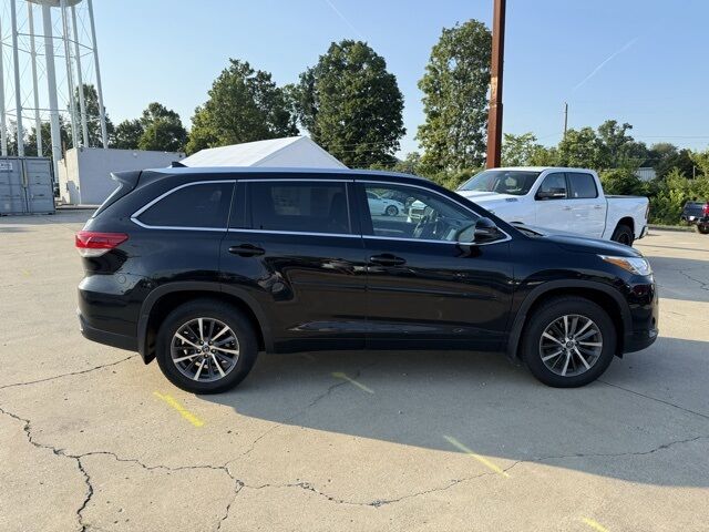 2017 Toyota Highlander XLE Crestwood KY
