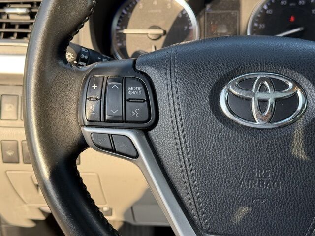 2017 Toyota Highlander XLE Crestwood KY