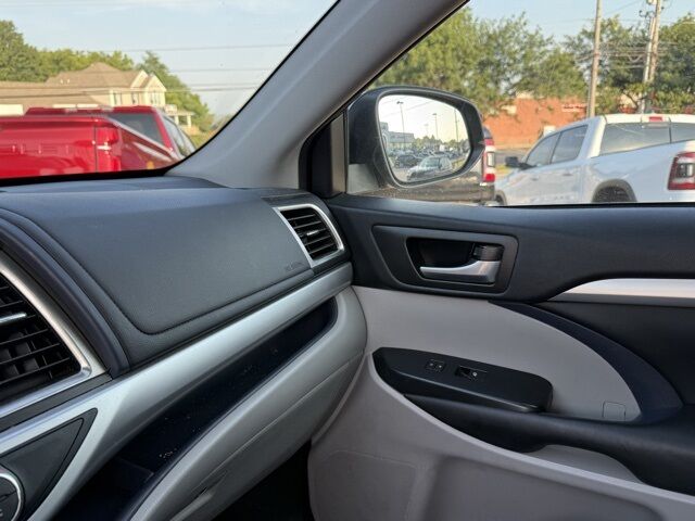 2017 Toyota Highlander XLE Crestwood KY