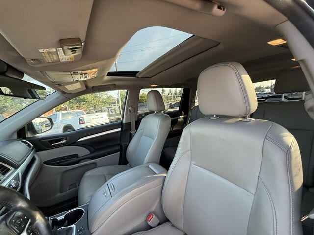 2017 Toyota Highlander XLE Crestwood KY