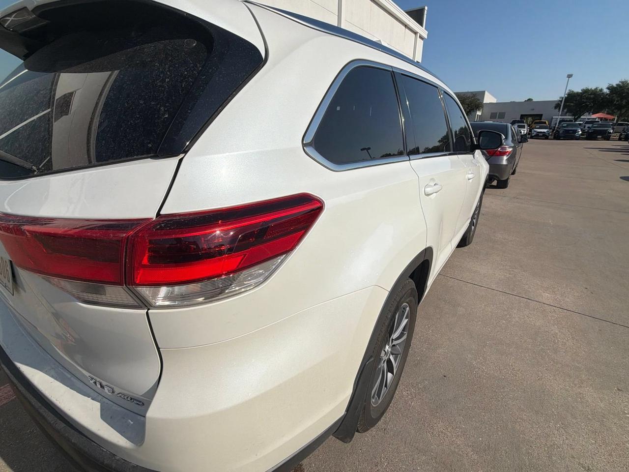 2017 Toyota Highlander XLE Hurst TX