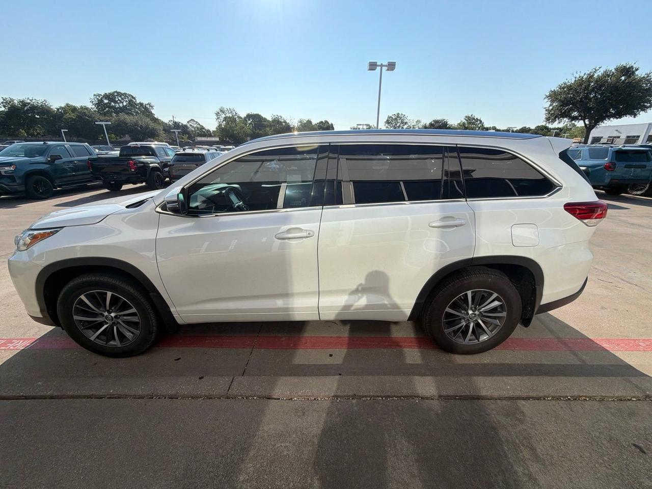 2017 Toyota Highlander XLE Hurst TX