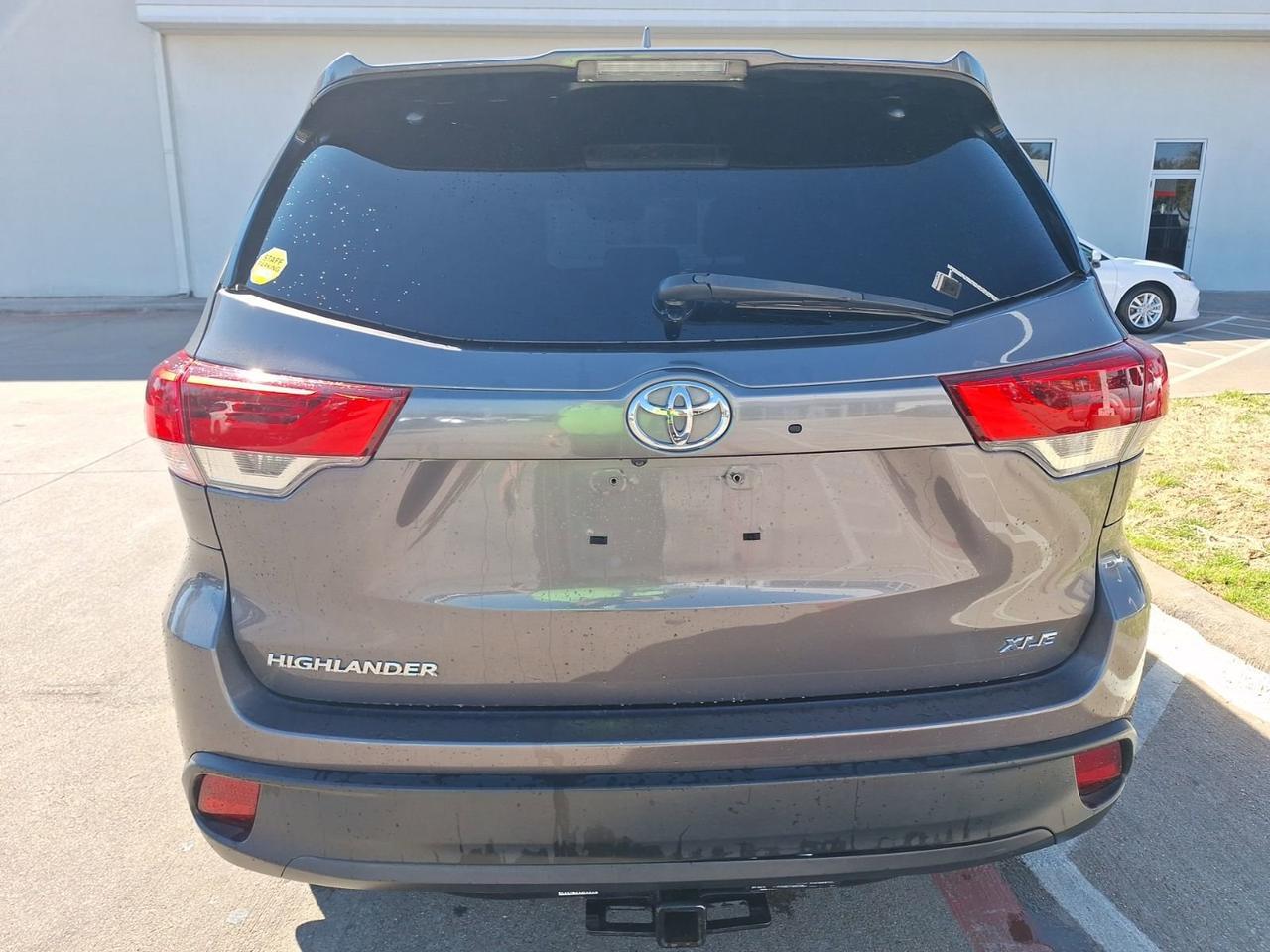 2017 Toyota Highlander XLE Hurst TX