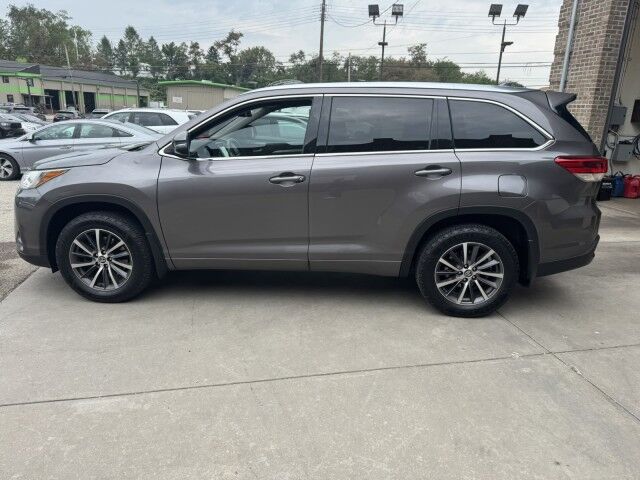 2017 Toyota Highlander XLE North Versailles PA