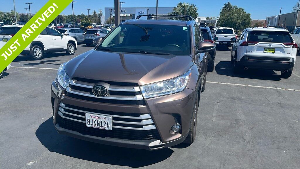 2017 Toyota Highlander XLE Petaluma CA