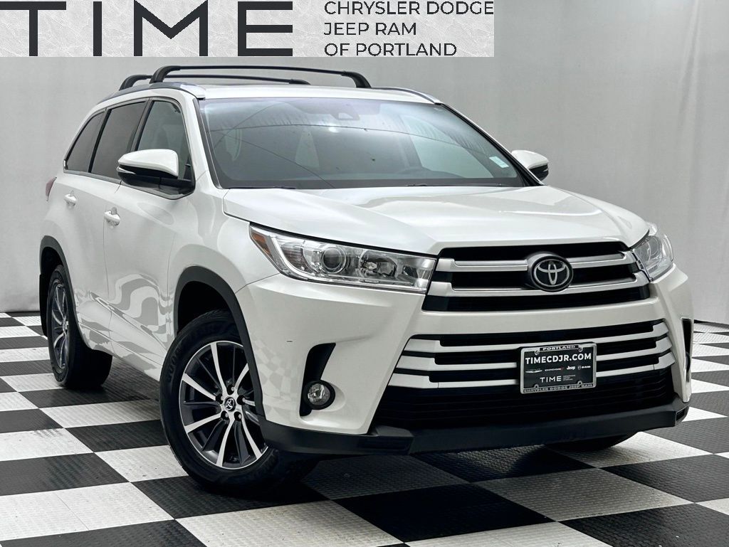 2017 Toyota Highlander XLE