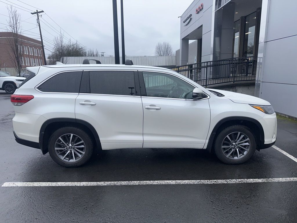 2017 Toyota Highlander XLE Portland OR