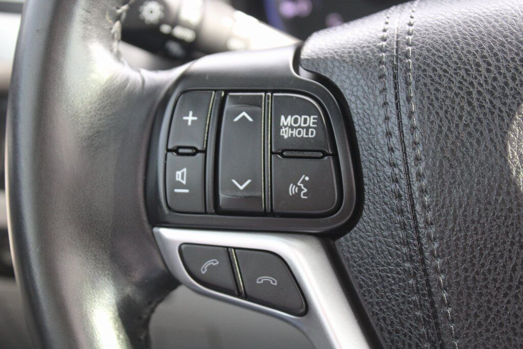 2017 Toyota Highlander XLE Klamath Falls OR