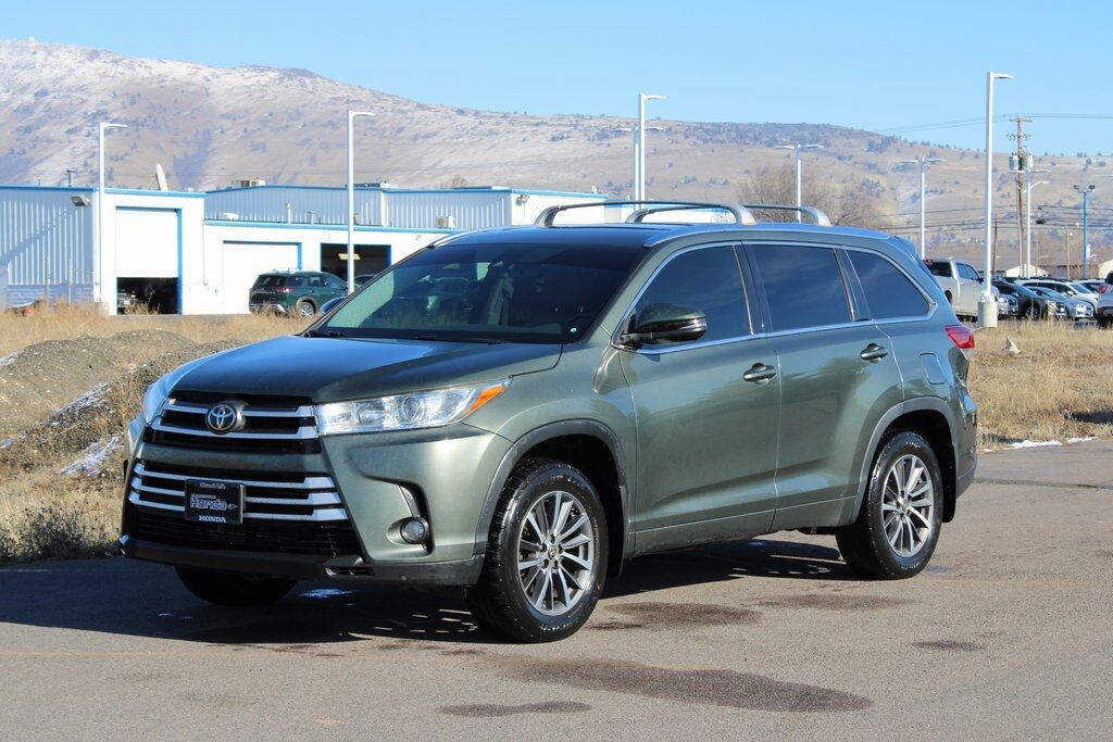 2017 Toyota Highlander XLE Klamath Falls OR