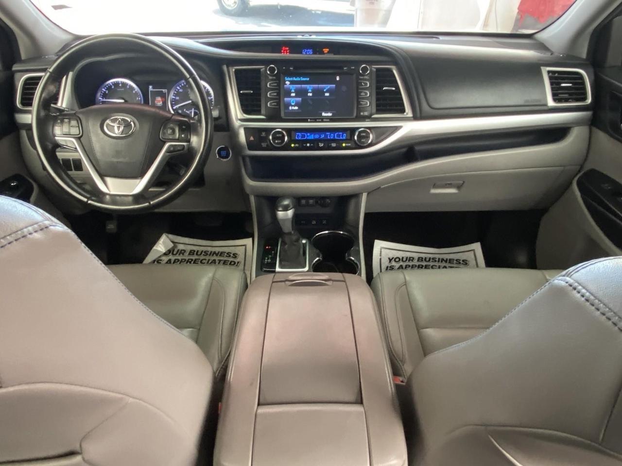 2017 Toyota Highlander XLE Richmond Hill NY