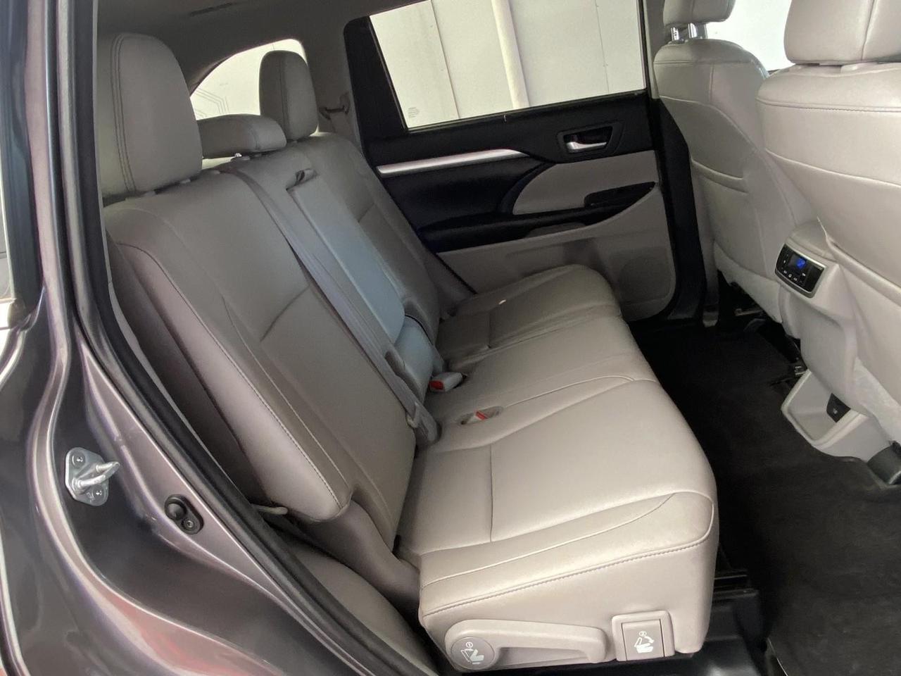 2017 Toyota Highlander XLE Richmond Hill NY