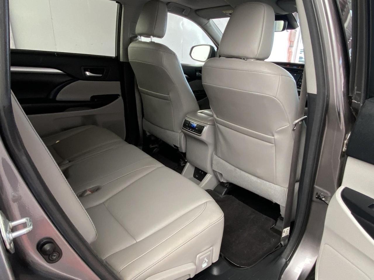 2017 Toyota Highlander XLE Richmond Hill NY