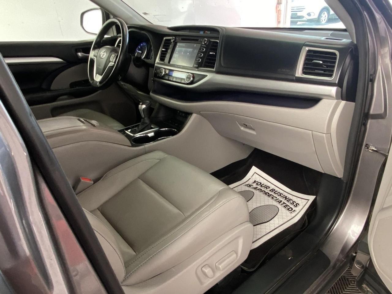 2017 Toyota Highlander XLE Richmond Hill NY