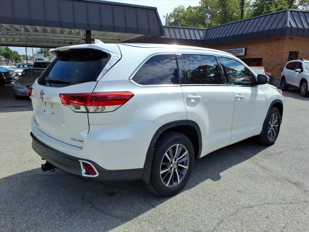 2017 Toyota Highlander XLE