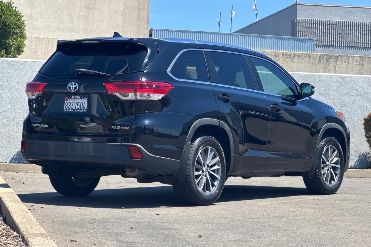 2017 Toyota Highlander XLE