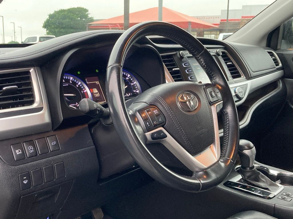 2017 Toyota Highlander XLE San Antonio TX