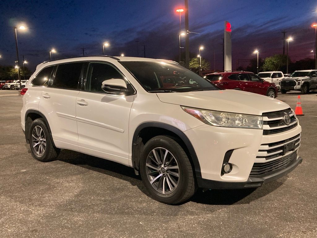 2017 Toyota Highlander XLE
