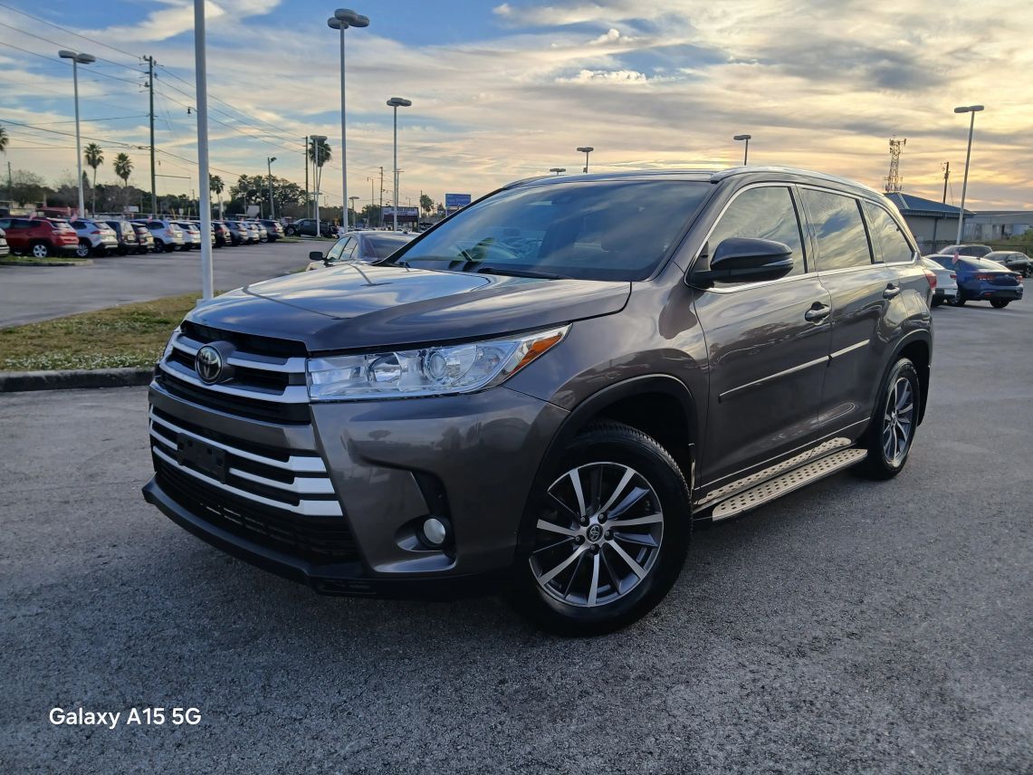 2017 Toyota Highlander