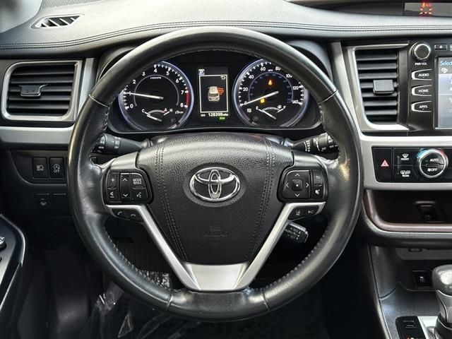 2017 Toyota Highlander XLE Tucson AZ