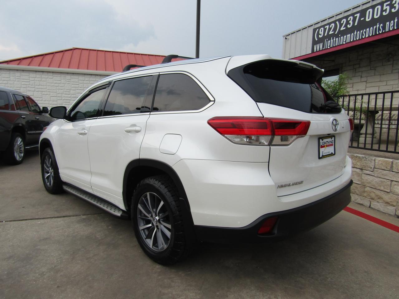2017 Toyota Highlander XLE V6 FWD (GS) Grand Prairie TX