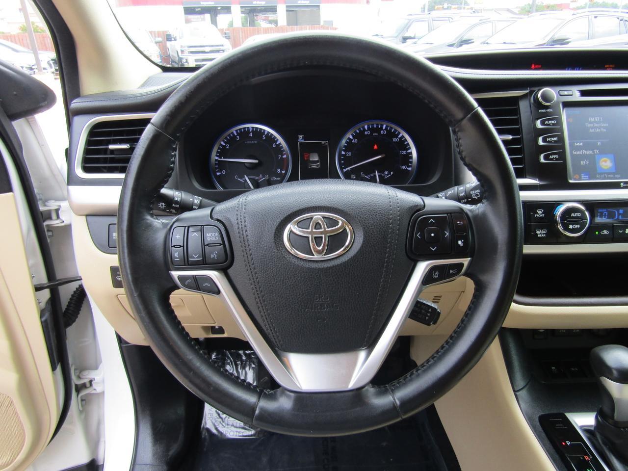 2017 Toyota Highlander XLE V6 FWD (GS) Grand Prairie TX