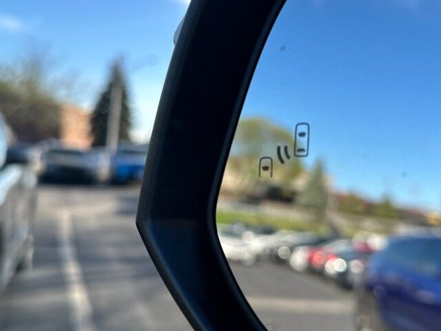 2017 Toyota Highlander XLE Worcester MA