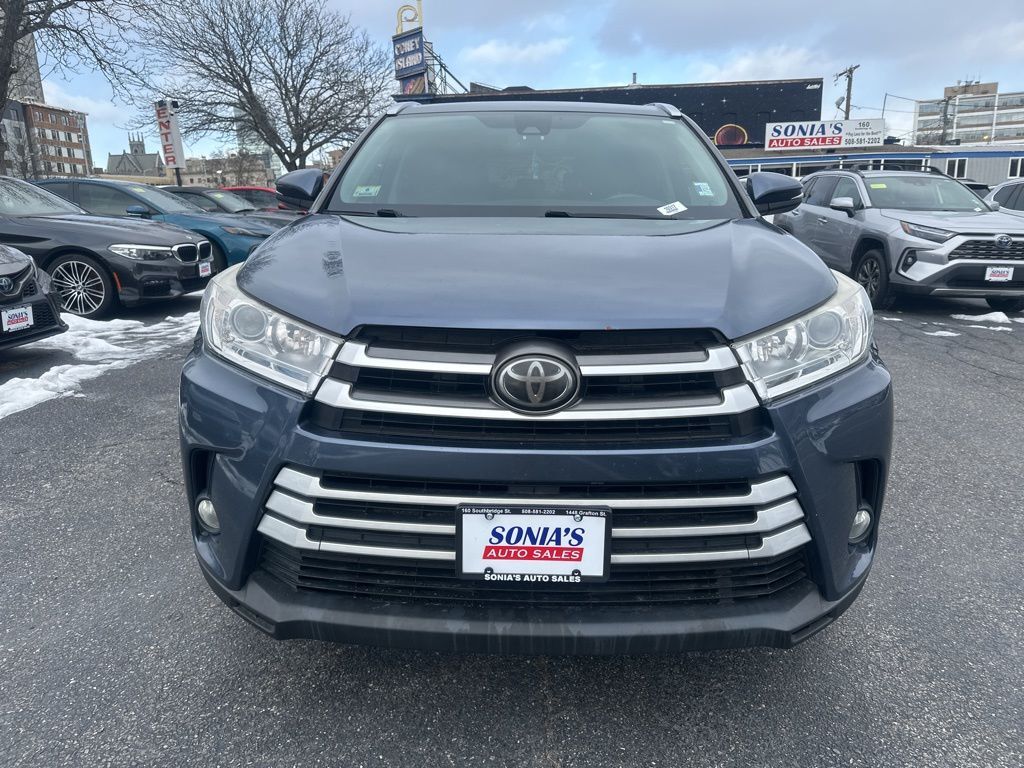 2017 Toyota Highlander XLE Worcester MA
