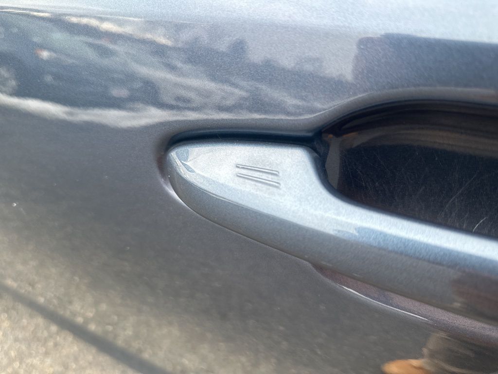 2017 Toyota Highlander XLE Worcester MA