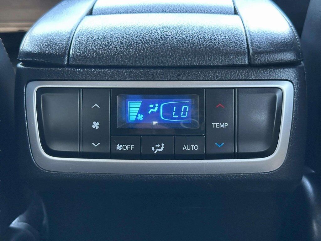 2017 Toyota Highlander XLE w/2nd Row Captain&apos;s Pkg San Clemente CA