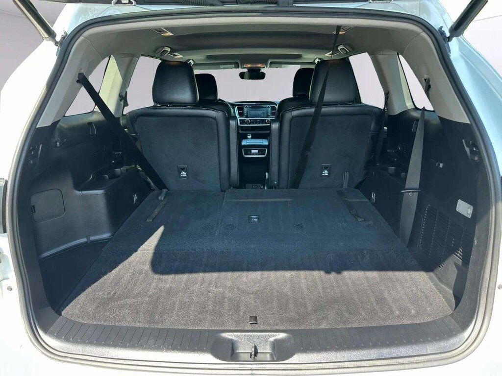 2017 Toyota Highlander XLE w/2nd Row Captain&apos;s Pkg San Clemente CA